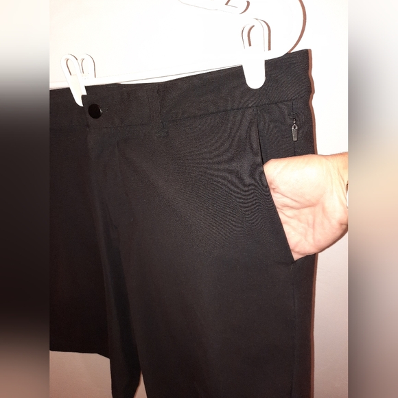 Lululemon Commission men's Classic Short 7" Warpstreme, Black, Size 36 EUC - Picture 3 of 8